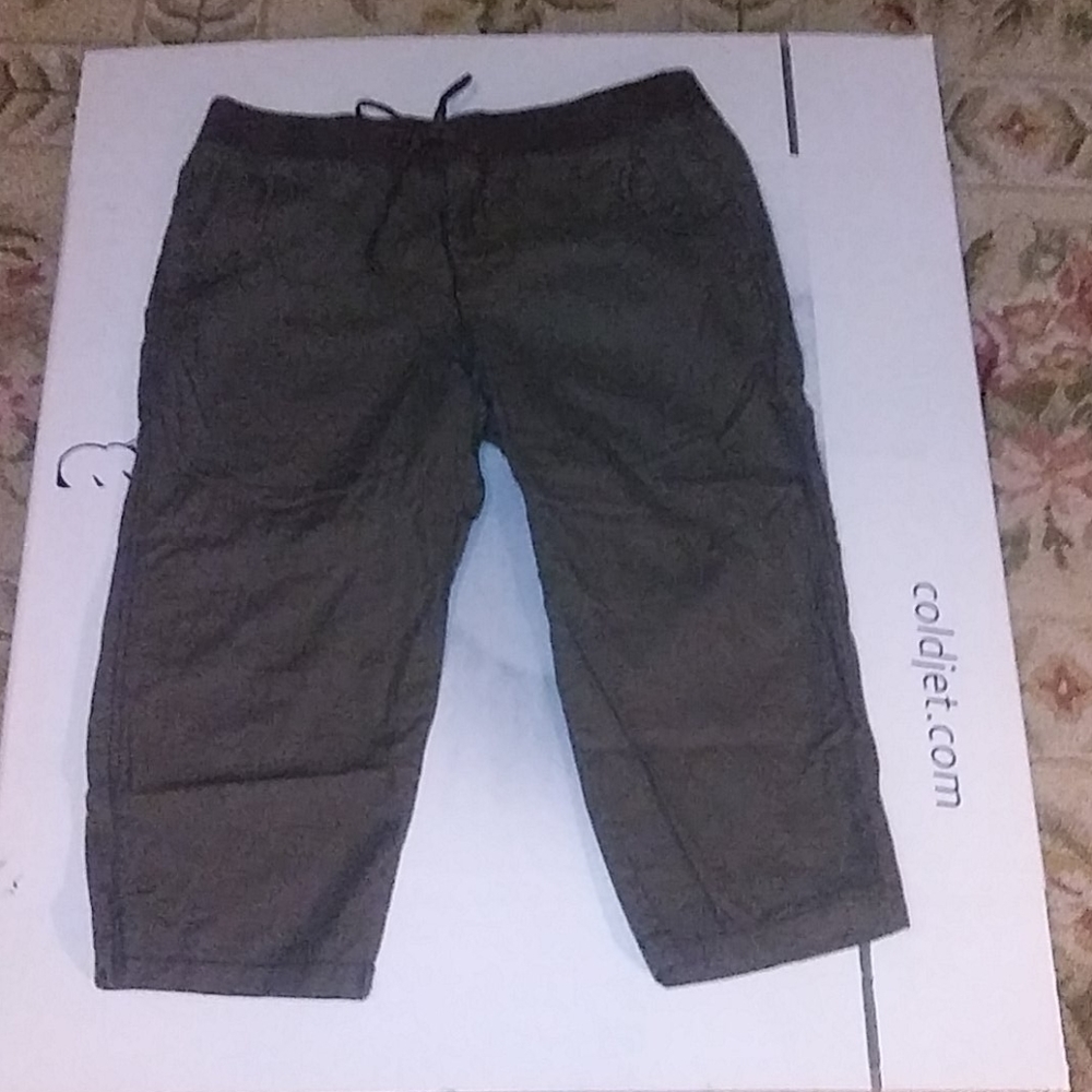 Faded Glory size 10 capris